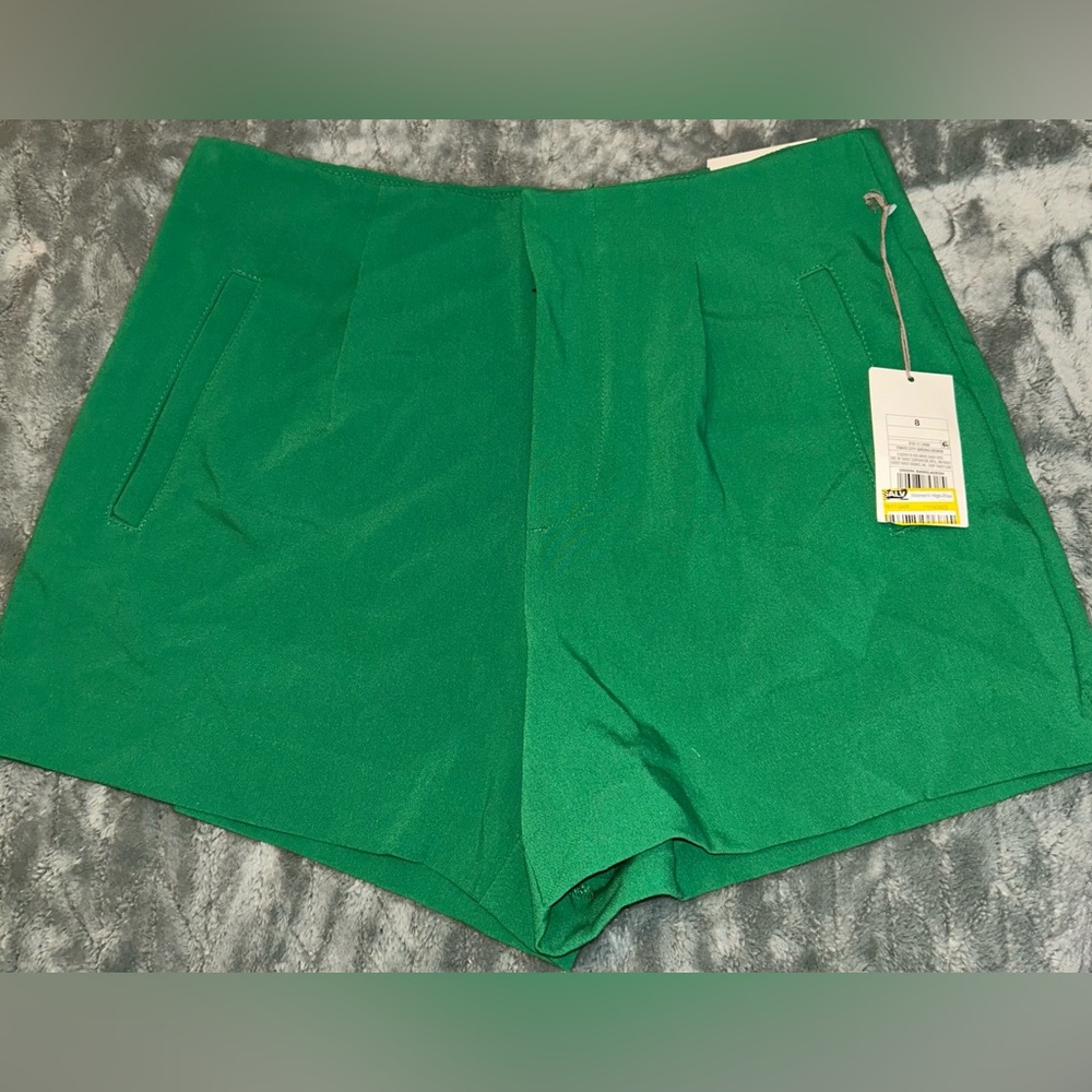 A New Day Midi Shorts 4" Inseam New‎ With Tags Casual Size 8